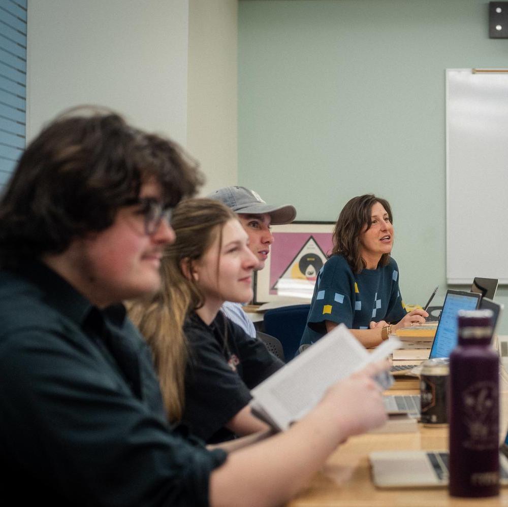 The University of Southern Maine’s English and Marketing Polymath Pathway will allow you to use literature and marketing to appeal to target audiences.