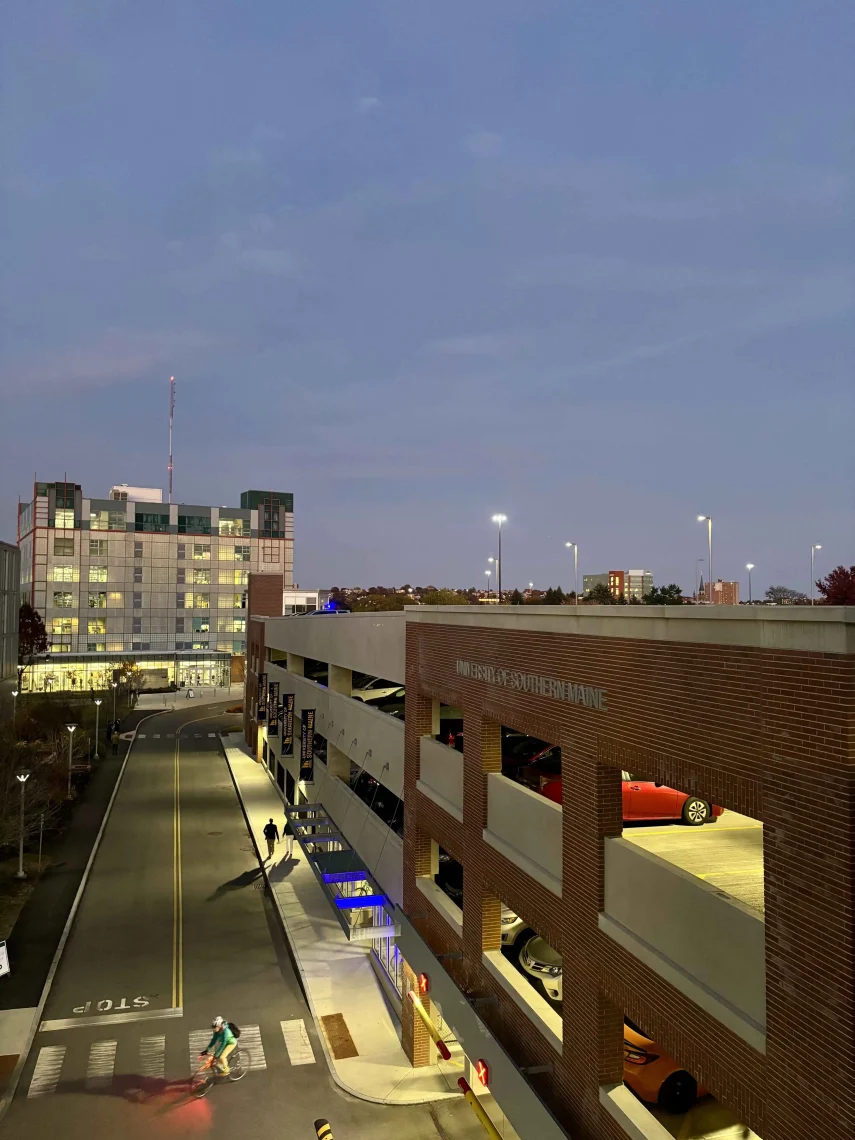 views-of-portland-campus-dusk
