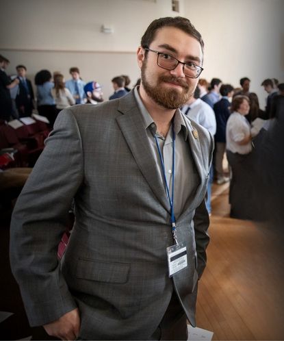 Samuel Genovese at MeMUNC.