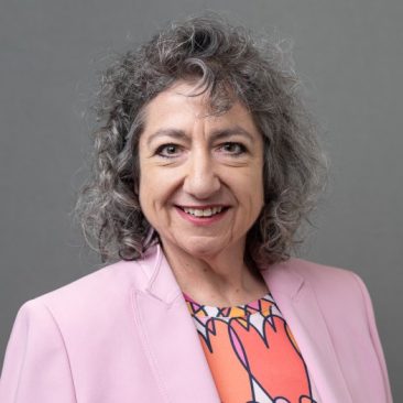 Caroline Paras