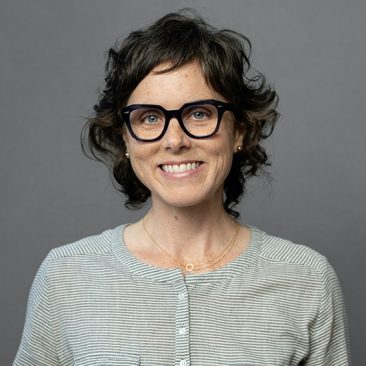 Headshot of Kelly Hrenko