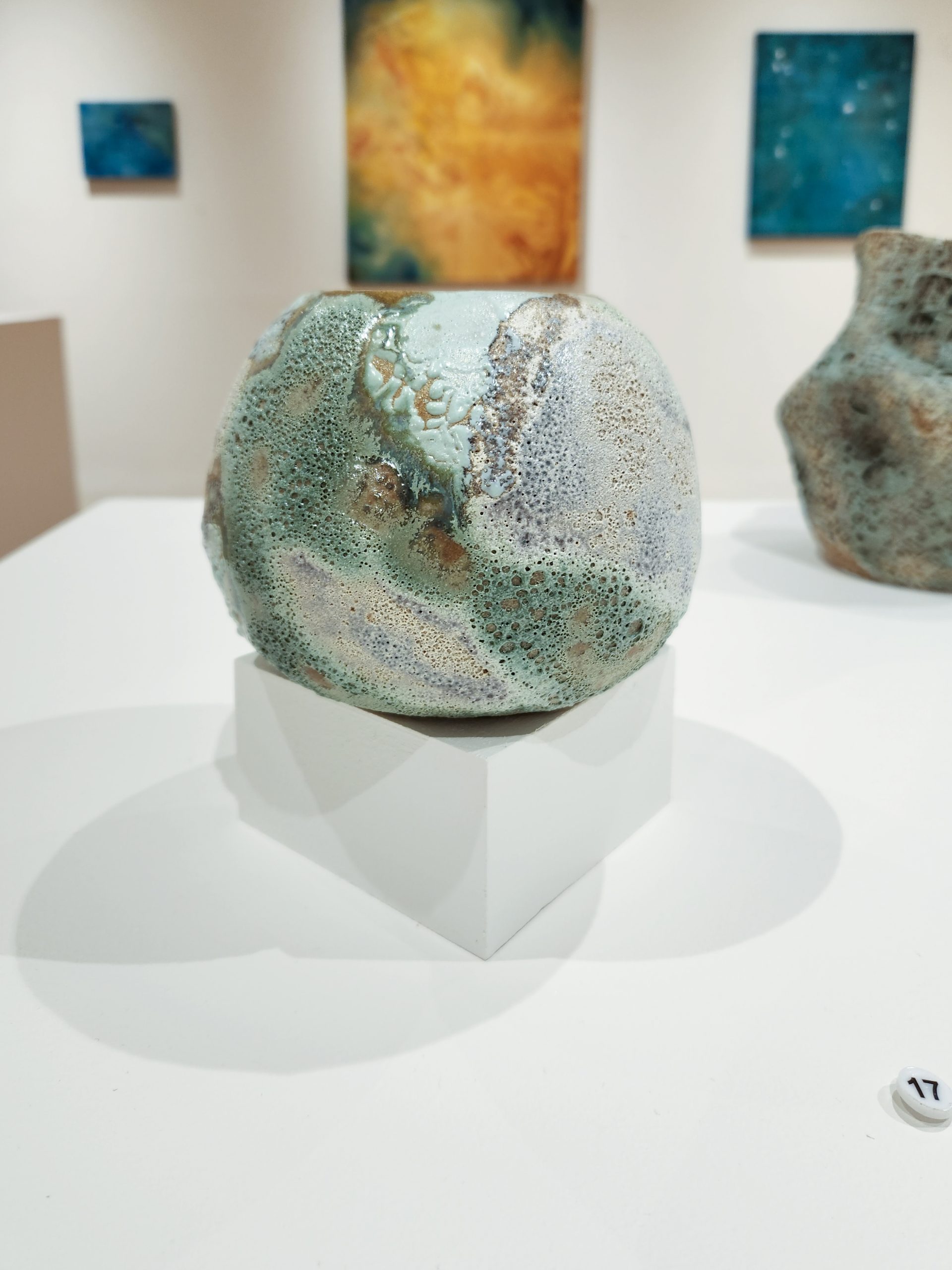 Krystal Yavicoli, "Lush," 2023. Ceramic and glaze, 4 x 5 x 5 in.