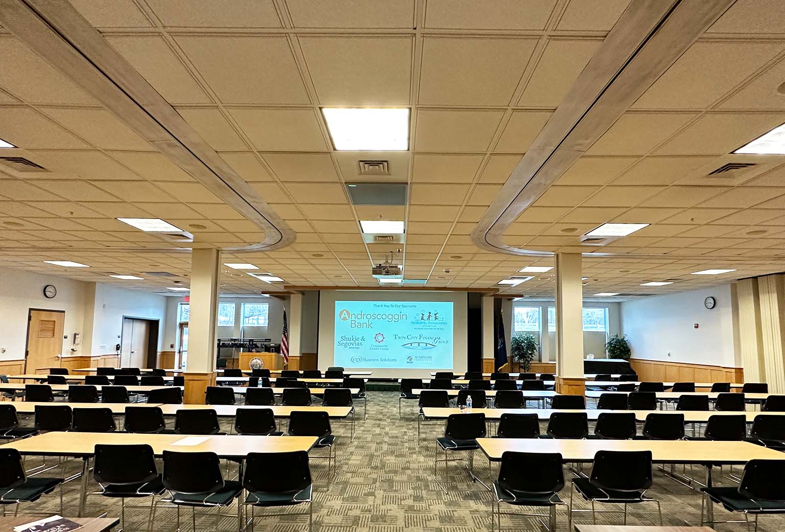 Lewiston-Auburn Campus USM large Conference room