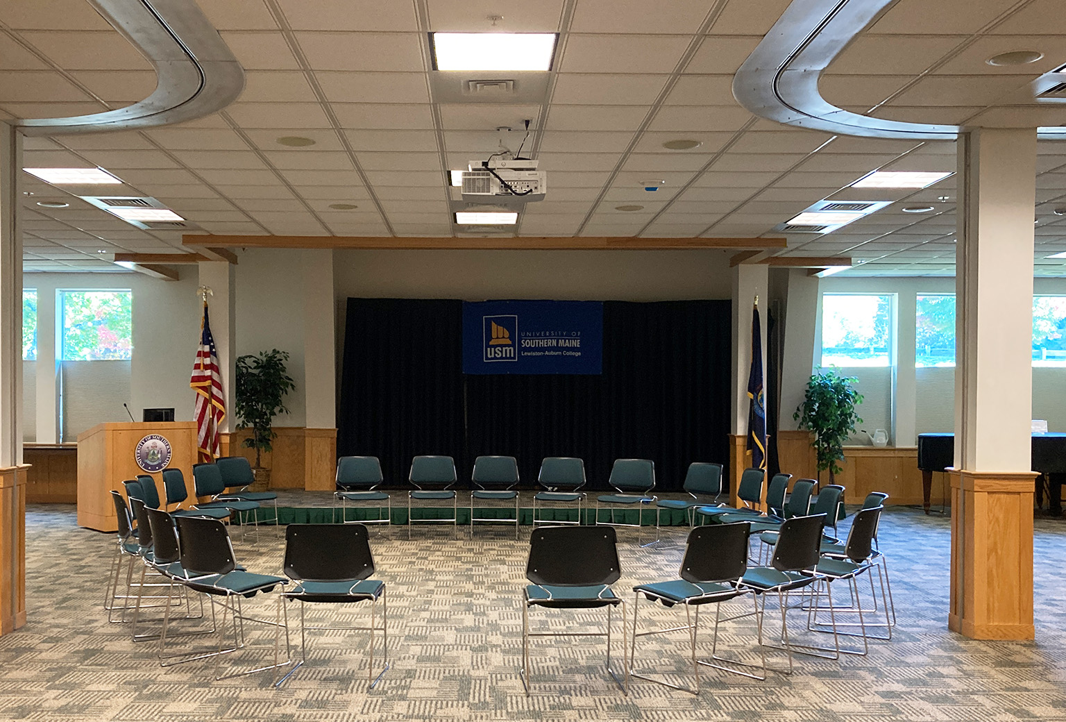 Lewiston-Auburn Campus USM large Conference room just chairs