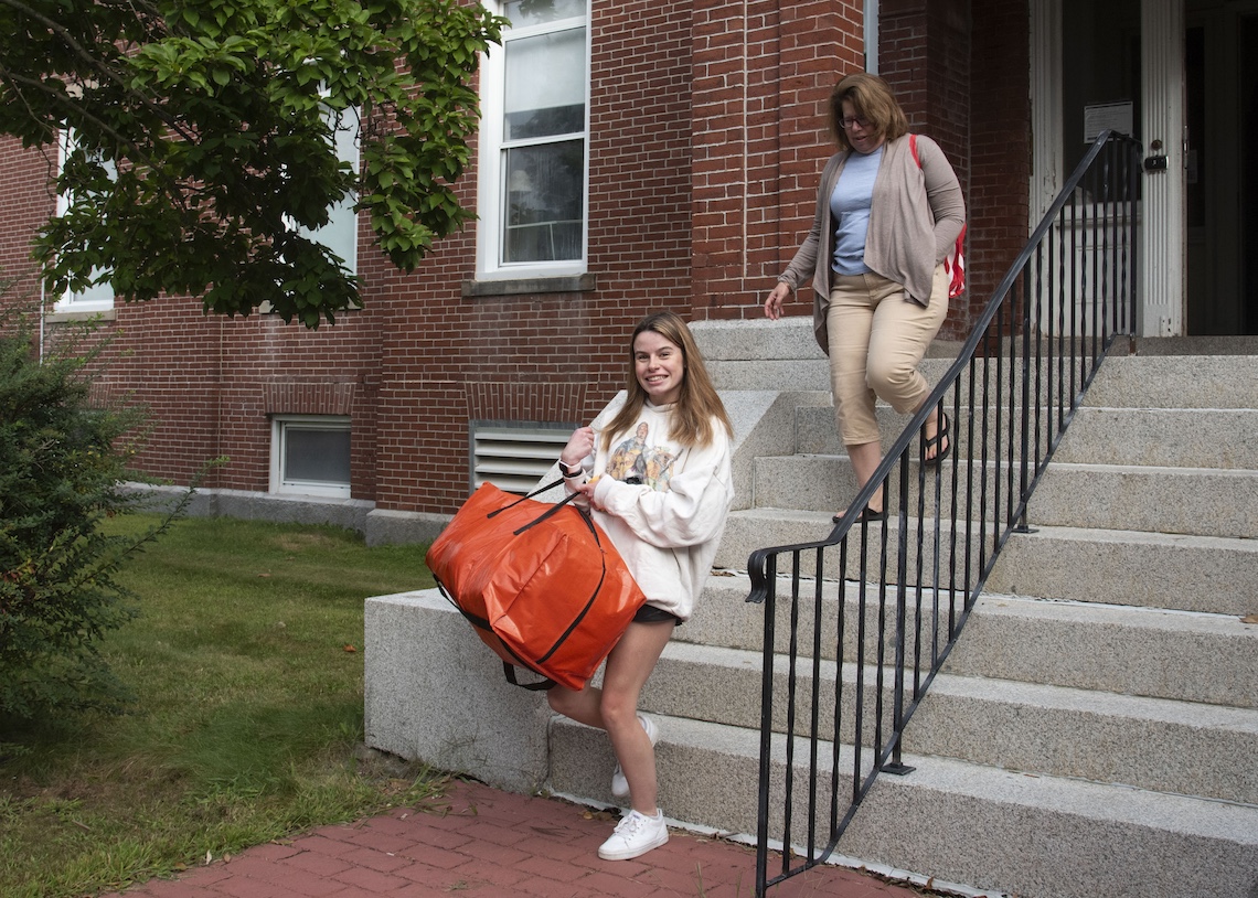 That wasn't the entrance they wanted, so a student and her mother circle around to the other side of Robie-Andrews Hall on the first day of Move-In Weekend.