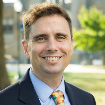 Zach Newell Headshot