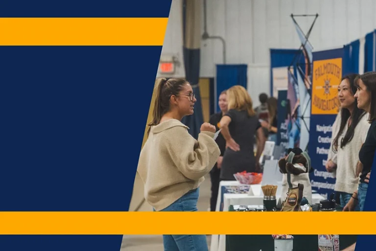 Image of students talking to employer reps at the Job Fair.